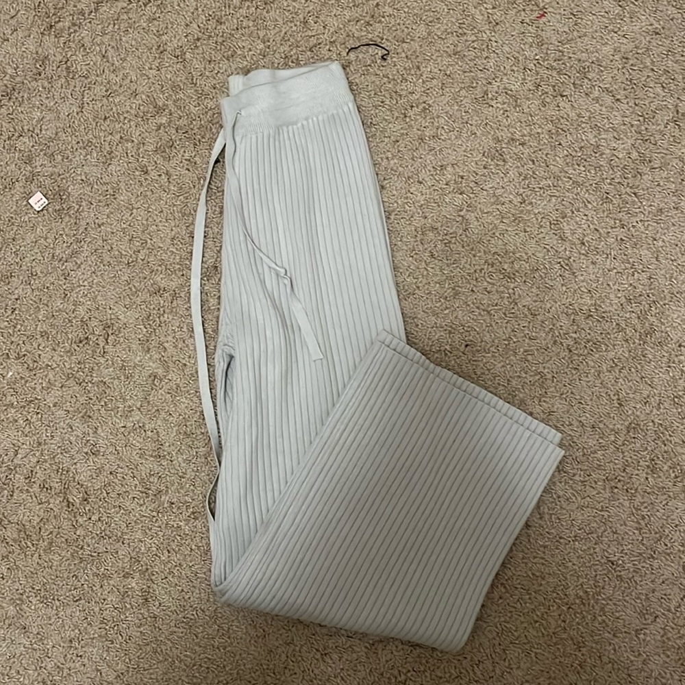 lounge pants